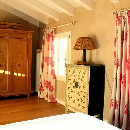 Edera Rossa Bed & Breakfast *